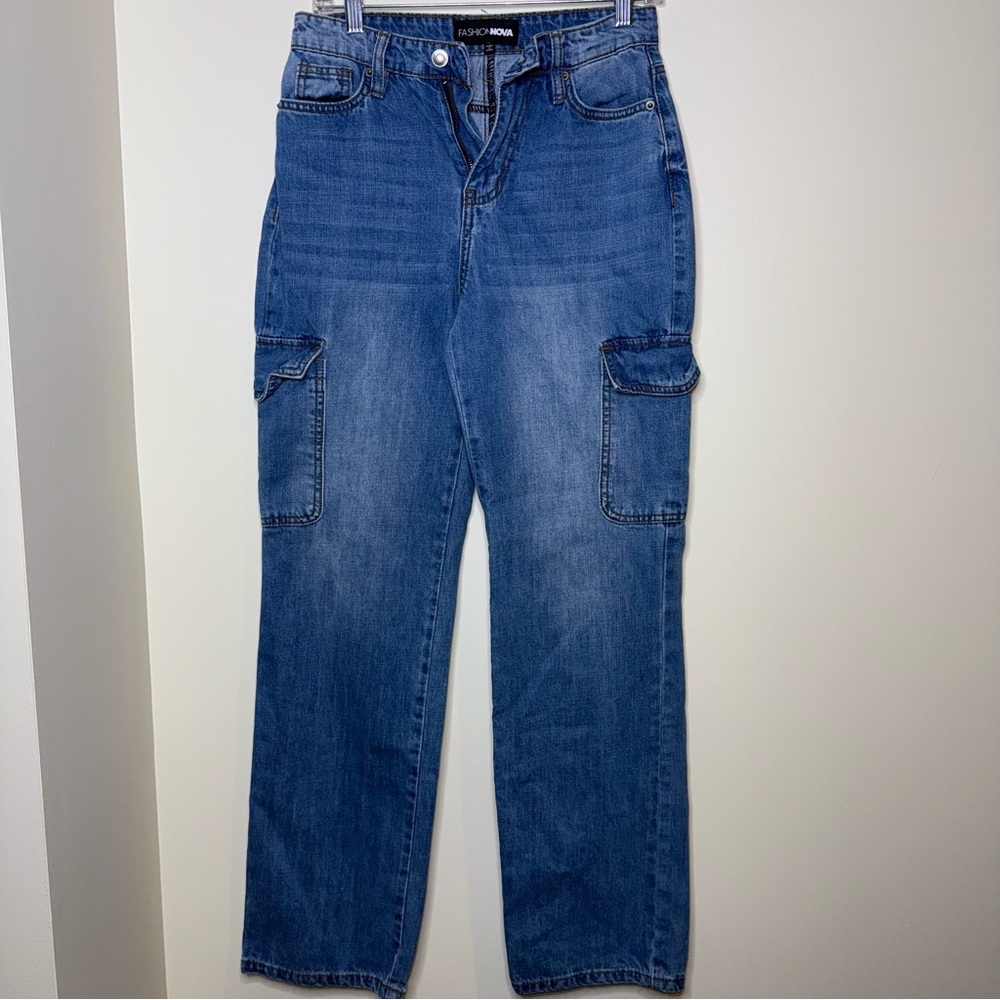 🖤Fashion Nova Blue Wide Leg Cargo Jeans - Picture 2 of 8
